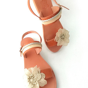 Bridal Sandals με λευκό λουλούδι - δέρμα, λουλούδια, boho, νυφικά, φλατ, γάμου - βάπτισης, ankle strap - 3