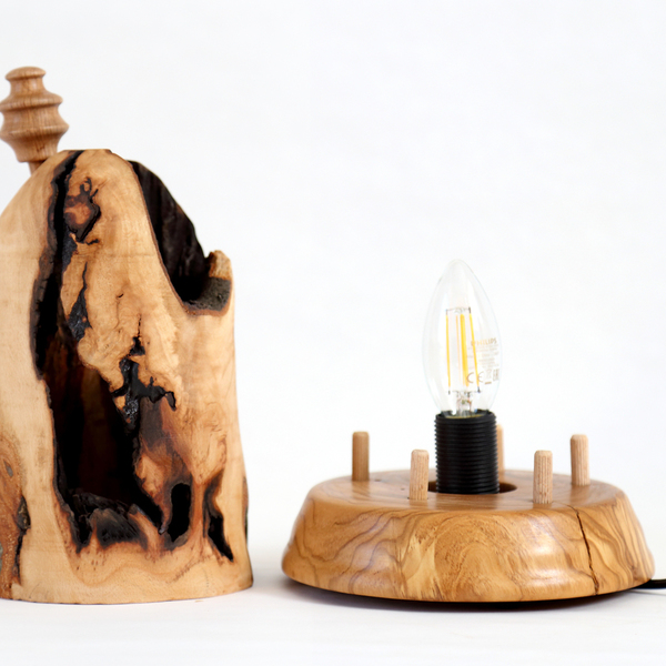 Επιτραπέζιο ξύλινο φωτιστικό - πορτατίφ - 5