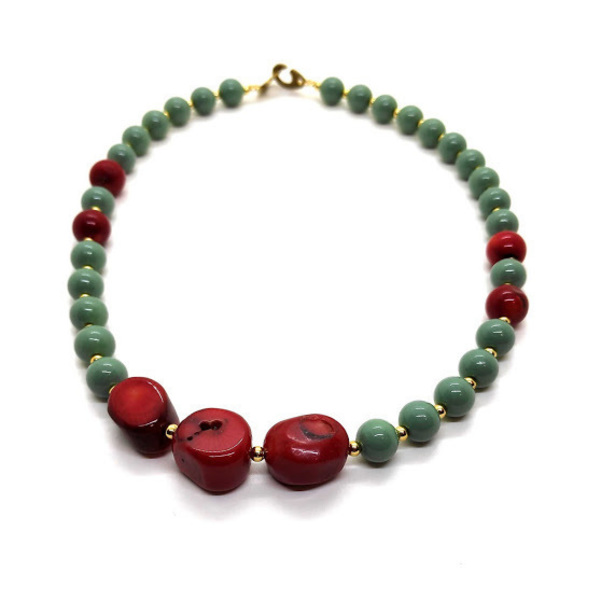 Κολιέ με πράσινο(φυστικί)αχάτη και κόκκινο ακατέργαστο φυσικό κοράλλι. - ημιπολύτιμες πέτρες, αχάτης, κοράλλι, κοντά - 3