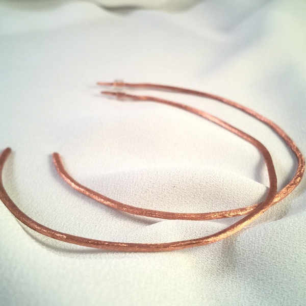 Rose gold cooper hoop earrings-Κρίκοι σε ροζ χρυσό από χαλκό... - χαλκός, χειροποίητα, κρίκοι, σφυρήλατο, μεγάλα - 3