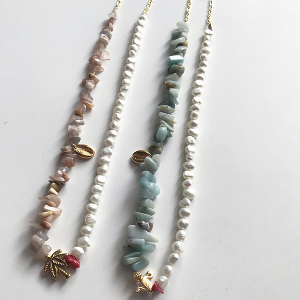 Summer vibes necklace - ημιπολύτιμες πέτρες, μαργαριτάρι, κοχύλι, flamingos