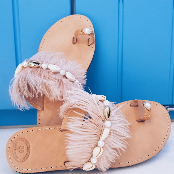 Feather Sandals - δέρμα, φτερό, κοχύλι, boho, για γάμο, φλατ