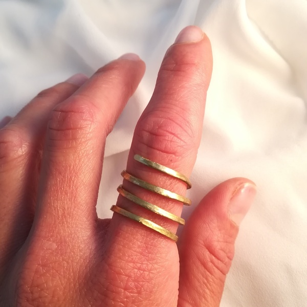 Twisty hammered bronze ring-Δαχτυλίδι σφυρήλατο από ορείχαλκο... - ορείχαλκος, χειροποίητα, σφυρήλατο, φθηνά - 5
