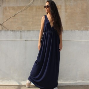 Μπλε μακρύ φόρεμα - maxi, αμάνικο - 2