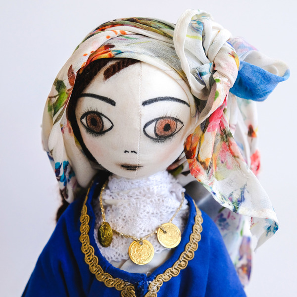 Κούκλα με παραδοσιακή φορεσιά από την Κύθνο - διακοσμητικά
