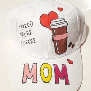 καπέλο jockey για την μαμά i need more coffee (χρειάζομαι περισσότερo καφέ) - όνομα - μονόγραμμα, μαμά, καπέλο
