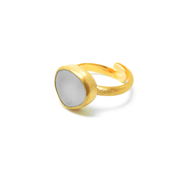 " Golden Seaglass ring" - Xειροποίητο επίχρυσο ματ δαχτυλίδι με γυαλάκι της θάλασσας! - γυαλί, επιχρυσωμένα, παραλία, αυξομειούμενα - 4