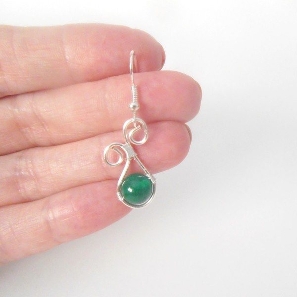 Μικρά χειροποίητα σκουλαρίκια με πράσινο Jade - νεφρίτης, επάργυρα, κρεμαστά - 3