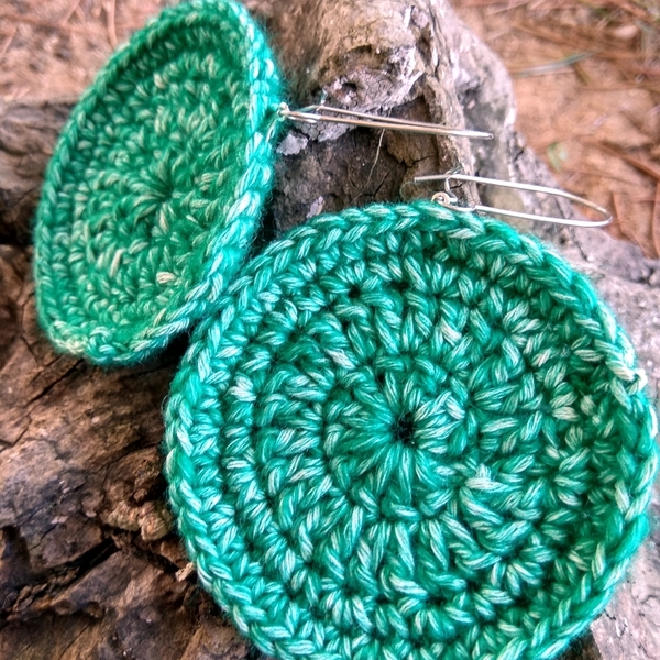Πλεκτοί σκουλαρίκια κρίκοι σε πράσινο χρώμα - βαμβάκι, αλυσίδες, κρεμαστά, μεγάλα, πλεκτά - 2