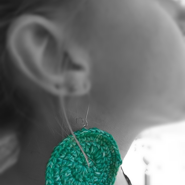 Πλεκτοί σκουλαρίκια κρίκοι σε πράσινο χρώμα - βαμβάκι, αλυσίδες, κρεμαστά, μεγάλα, πλεκτά - 3