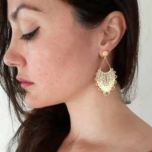 Lakshmi Earrings-Ασημένια σκουλαρίκια κεντημένα με βαμβακερό νήμα και Αμέθυστο - κεντητά, χρωματιστό, αμέθυστος, χειροποίητα, κρεμαστά, μεγάλα - 2