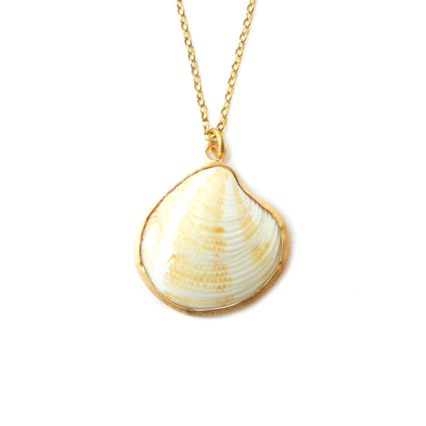 " Golden Seashell " - Χειροποίητο επίχρυσο μενταγιόν με φυσικό κοχύλι της Θάλασσας - επιχρυσωμένα, κοχύλι, κοντά, αστερίας, αξεσουάρ παραλίας, μενταγιόν