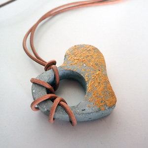 Necklace " HEART " leather - charms, καρδιά, τσιμέντο, μακριά, κρεμαστά, δώρα για γυναίκες, φθηνά - 2