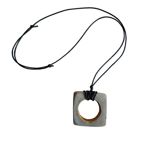 Necklace " SQUARE " - γυναικεία, τσιμέντο, μακριά, φθηνά