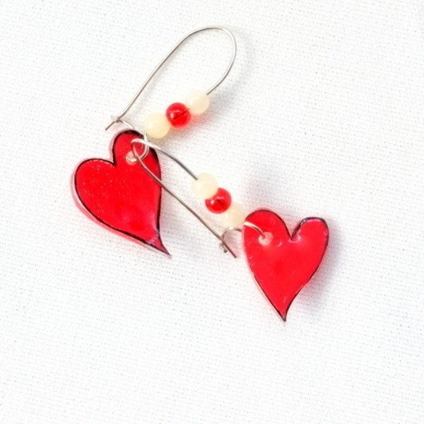 Σκουλαρίκια κόκκινα Shrink-Art - καρδιά, επάργυρα, κρεμαστά, δώρα αγίου βαλεντίνου, φθηνά