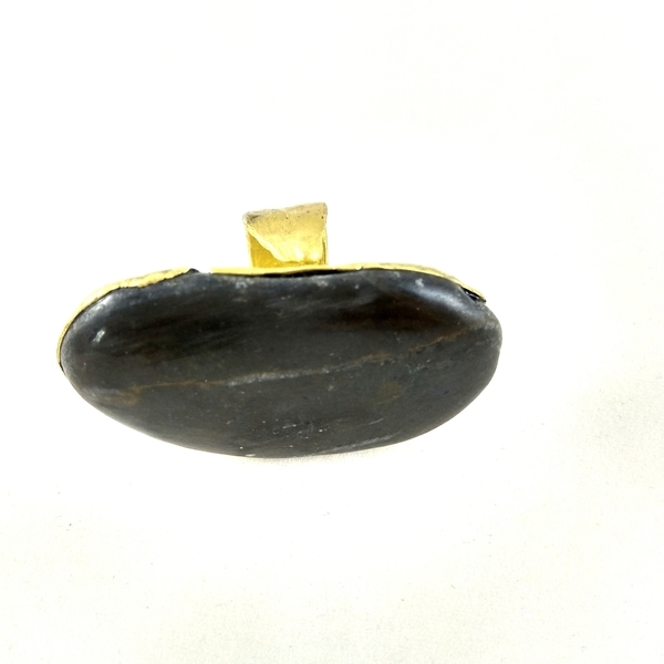 Δαχτυλίδι από ορείχαλκο και βότσαλο της θάλασσας - ημιπολύτιμες πέτρες, ορείχαλκος, βότσαλα, αυξομειούμενα