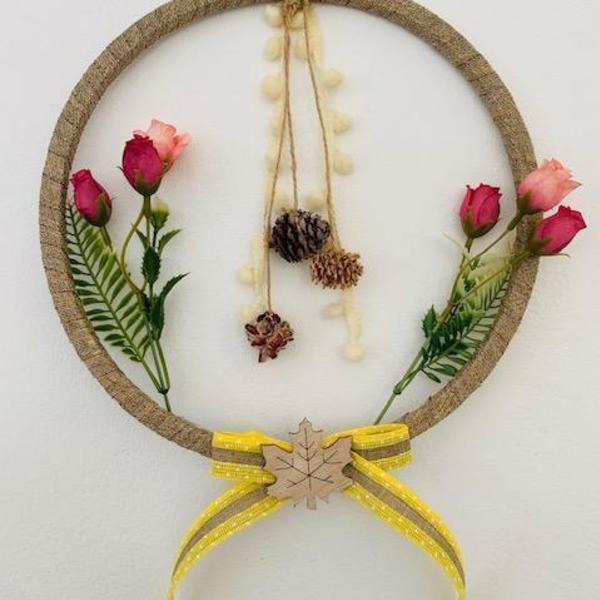 Διακοσμητικό ταλαράκι τοίχου - δώρο, λουλούδια, τελάρα κεντήματος - 2
