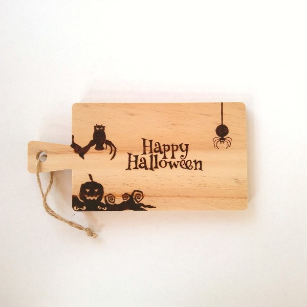 Διακοσμητικό ξύλο κοπής "Happy Halloween" - ξύλο, halloween, ξύλα κοπής, είδη σερβιρίσματος