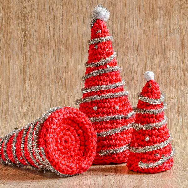 Κόκκινα πλεκτά Χριστουγεννιάτικα δέντρα , σετ 3 τεμαχίων - χειροποίητα, χριστουγεννιάτικο δέντρο, διακοσμητικά - 3