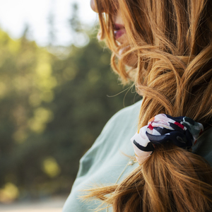 Scrunchy Blue Floral - φλοράλ, λαστιχάκια μαλλιών - 2