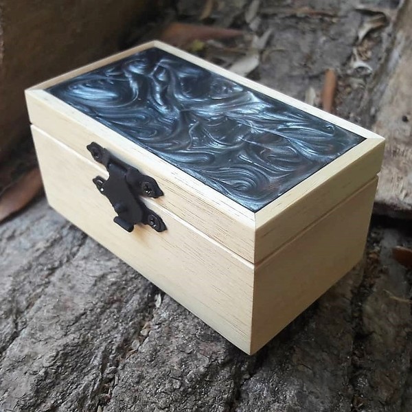 Χειροποίητο κουτί για βέρες από ξύλο και ρητίνη - εποξική ρητίνη, κοσμηματοθήκη - 3
