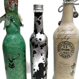 Διακοσμητικα γυάλινa χριστουγεννιατικα μπουκαλια χειροποιητα με τεχνική decoupage. Μπουκάλι γυάλινo για ποτά ή διακόσμηση . - vintage, γυαλί, χειροποίητα, διακοσμητικά, χριστουγεννιάτικα δώρα, στολισμός τραπεζιού - 2