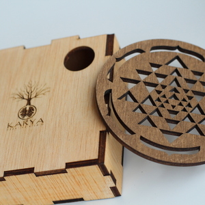 Ξύλινα Σουβέρ με laser cut χάραξη/κοπή - Sri Yantra Dark - ξύλο, σουβέρ, personalised, διακοσμητικά, ξύλα κοπής, είδη σερβιρίσματος, ξύλινα σουβέρ - 2
