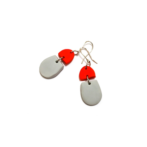 "Bliss Earrings" - Κρεμαστά σκουλαρίκια από κόκκινο & γκρι πολυμερή πηλό - ασήμι 925, πηλός, μακριά, κρεμαστά, φθηνά