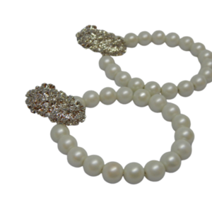 Retro σκουλαρίκια με λευκές ματ πέρλες - ορείχαλκος, κρίκοι, κρεμαστά, πέρλες, faux bijoux - 2
