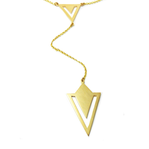 " V for Venus " Χειροποίητο επίχρυσο μενταγιόν με αλυσίδα σε γεωμετρικό σχέδιο! - μακριά, επιχρυσωμένα, γεωμετρικά σχέδια, μενταγιόν