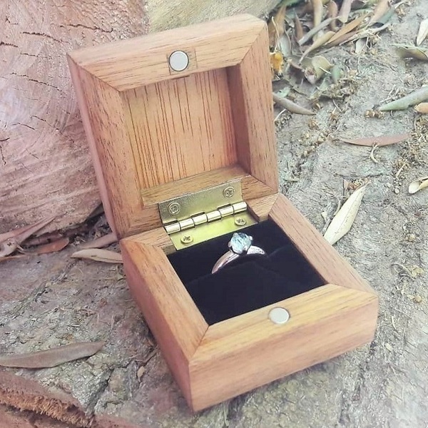 Χειροποίητο κουτί για δαχτυλίδι από ξύλο και ρητίνη - κουτί, εποξική ρητίνη - 5