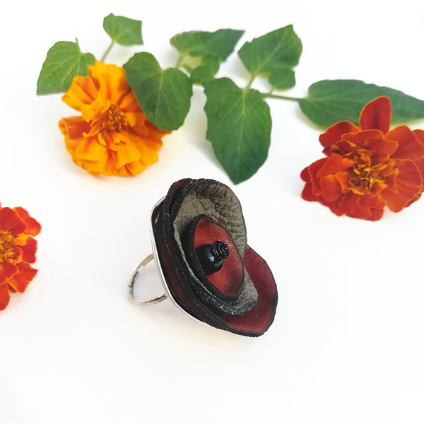 Δερμάτινο δαχτυλίδι-λουλούδι (εικαστικό κόσμημα) - δέρμα, λουλούδι, μεγάλα, αυξομειούμενα, φθηνά - 5