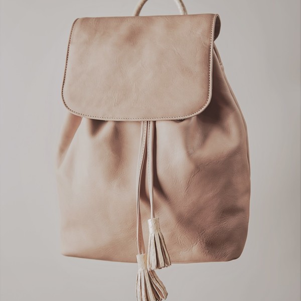 Γυναικεία τσάντα πλάτης - δέρμα, μεγάλες