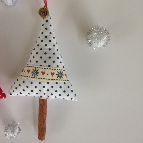 Χριστουγεννιατικο στολίδι γούρι δεντράκι - ύφασμα, στολίδι, χριστουγεννιάτικο, διακοσμητικά, δέντρο, δέντρο - 2
