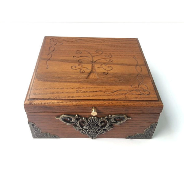 Χειροποίητο ξύλινο κουτί χαραγμένο με κέλτικο σχέδιο δέντρο - κουτί, χειροποίητα - 3