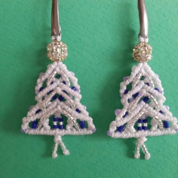Christmas Earrings, Macrame Earrings,Christmas Tree Earrings - μακραμέ, ατσάλι, κρεμαστά - 2