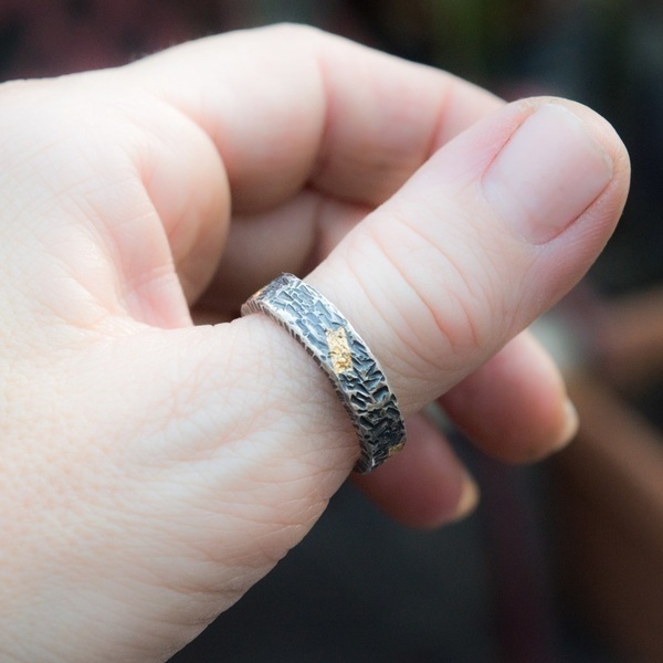 Ασημένιο δαχτυλίδι με 24 Κ φύλλο χρυσού - ανδρικά, δαχτυλίδια - 3