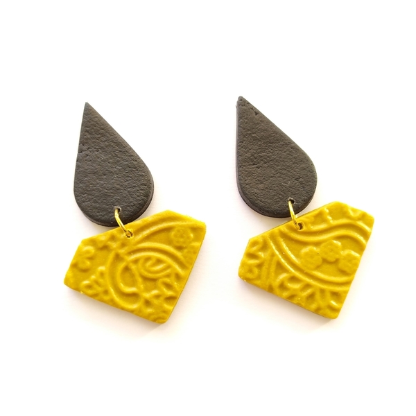Mustard and black earrings - πηλός, boho, κρεμαστά, faux bijoux