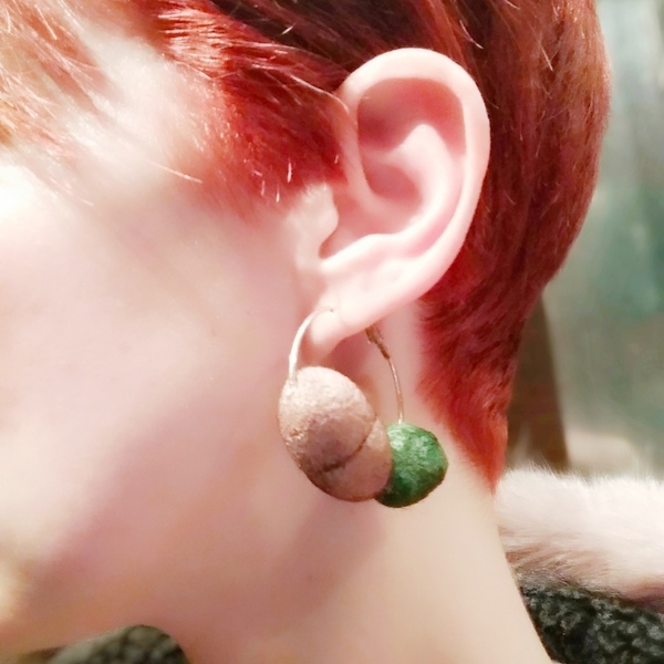 Beige & green silk cocoon earrings - κρίκοι, ατσάλι, boho, φθηνά - 2