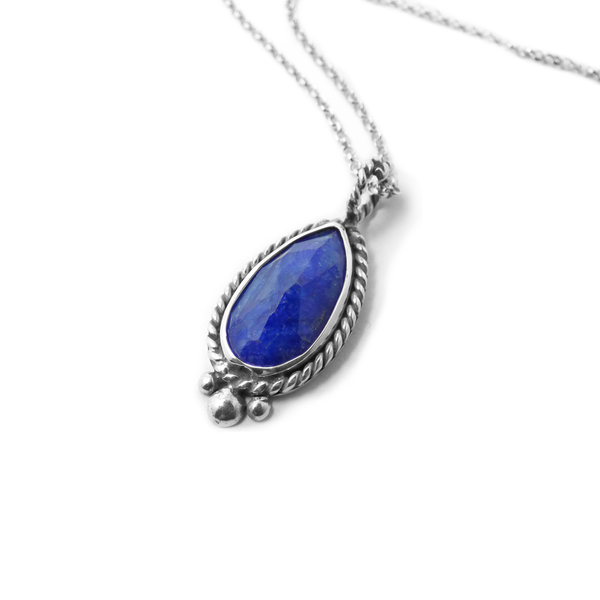 " Blue Sapphire " - Χειροποίητο μενταγιόν από ασήμι 925 και Ζαφείρι! - πέτρα, ασήμι 925, κοντά