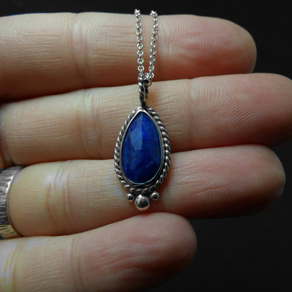 " Blue Sapphire " - Χειροποίητο μενταγιόν από ασήμι 925 και Ζαφείρι! - πέτρα, ασήμι 925, κοντά - 4