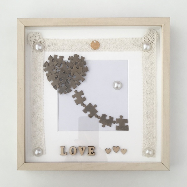 Χειροποίητο επιτραπέζιο κ επιτοιχιο καδράκι «Love», μπορείς να μας ζητήσεις να προσθέσουμε τα δικά σας αρχικά γράμμα - πίνακες & κάδρα