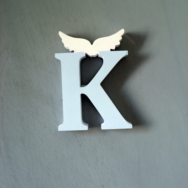 Ξύλινο διακοσμητικό γραμμα με φτερά αγγέλου στην κορυφή - φτερό, αγόρι, μονογράμματα, διακοσμητικά, αγγελάκι, προσωποποιημένα - 2