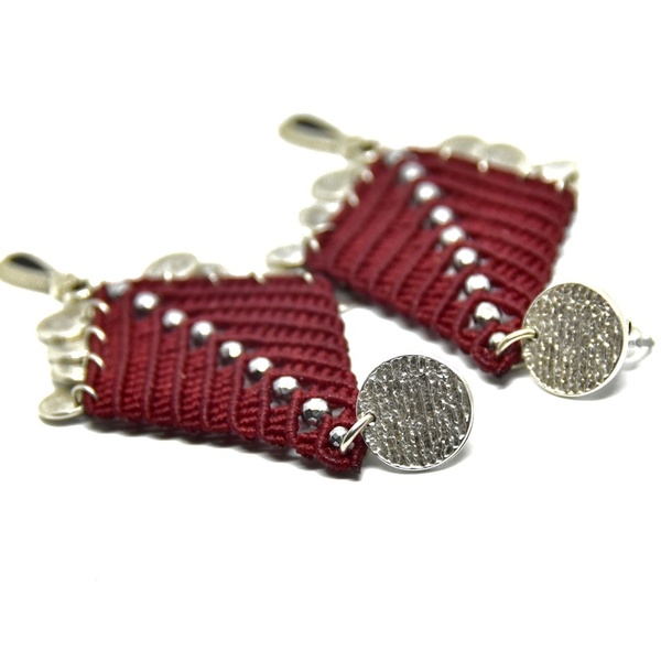 Boho chic σκουλαρίκια σε κόκκινο χρώμα - επάργυρα, φλουρί, μακραμέ, μακριά, boho, κρεμαστά, μεγάλα - 3