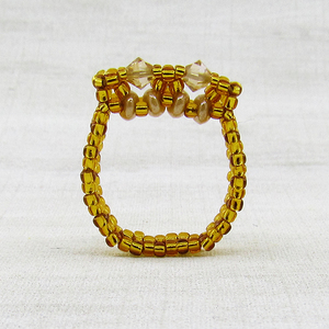 Δαχτυλίδι με χάντρες σε χρυσό χρώμα και κρύσταλλα Swarovski - swarovski, χειροποίητα, χάντρες, σταθερά, φθηνά - 2