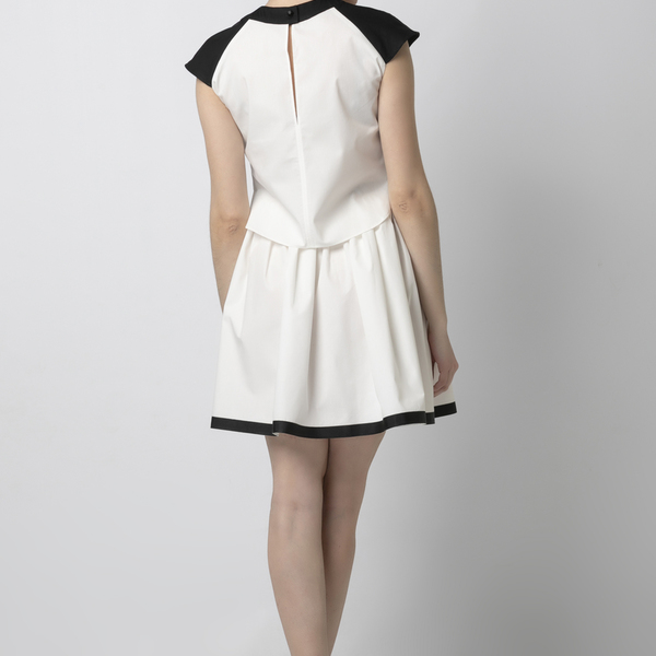 Άσπρη κλος φούστα από βαμβακερή ποπλίνα με μαύρες λεπτομέρειες - βαμβάκι, mini - 3