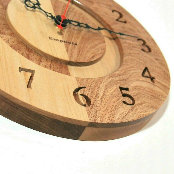Ρολόι τοίχου από niangon και φλαμούρι - ξύλο, ξύλο, διακόσμηση, χειροποίητα, ξύλινα διακοσμητικά, ρολόγια - 5