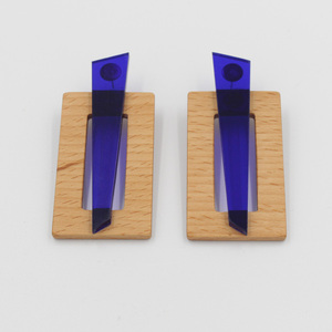 Χειροποιητα ξύλινα σκουλαρίκια με plexiglass - ξύλο, γεωμετρικά σχέδια, plexi glass, κρεμαστά, μεγάλα σκουλαρίκια - 2