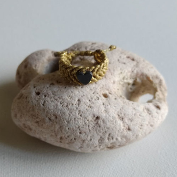 Μακραμέ δαχτυλίδι με καρδιά αιματίτη - ημιπολύτιμες πέτρες, μακραμέ, boho, αυξομειούμενα, φθηνά - 2