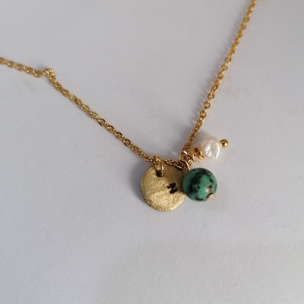 Minimal initial chain necklace with semiprecious stones - ημιπολύτιμες πέτρες, charms, ορείχαλκος, όνομα - μονόγραμμα, minimal